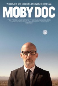 Постер «Моби» (2021)